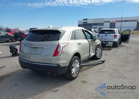 2017 Cadillac Xt5 Premium Luxury z USA, uszkodzony, nr VIN 1GYKNCRS6HZ109287